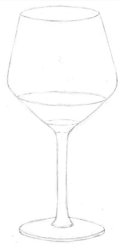 这个杯子最大的特点是对称,这可以为起形阶段带来不小的方便1初步